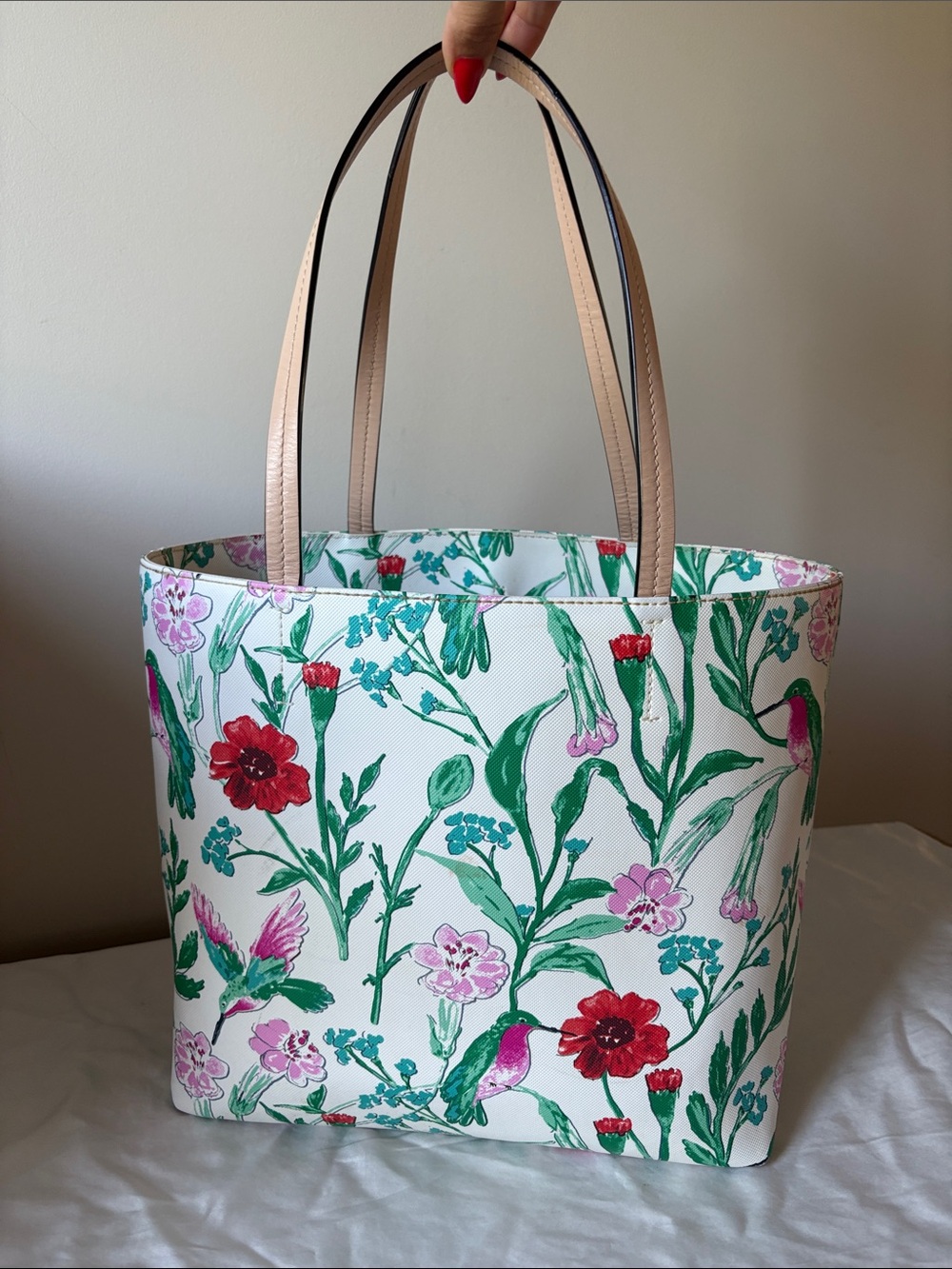 kate spade White Floral Canvas Tote - EUC - Picture 2 of 7